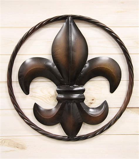 metal fleur de lis wall hanging